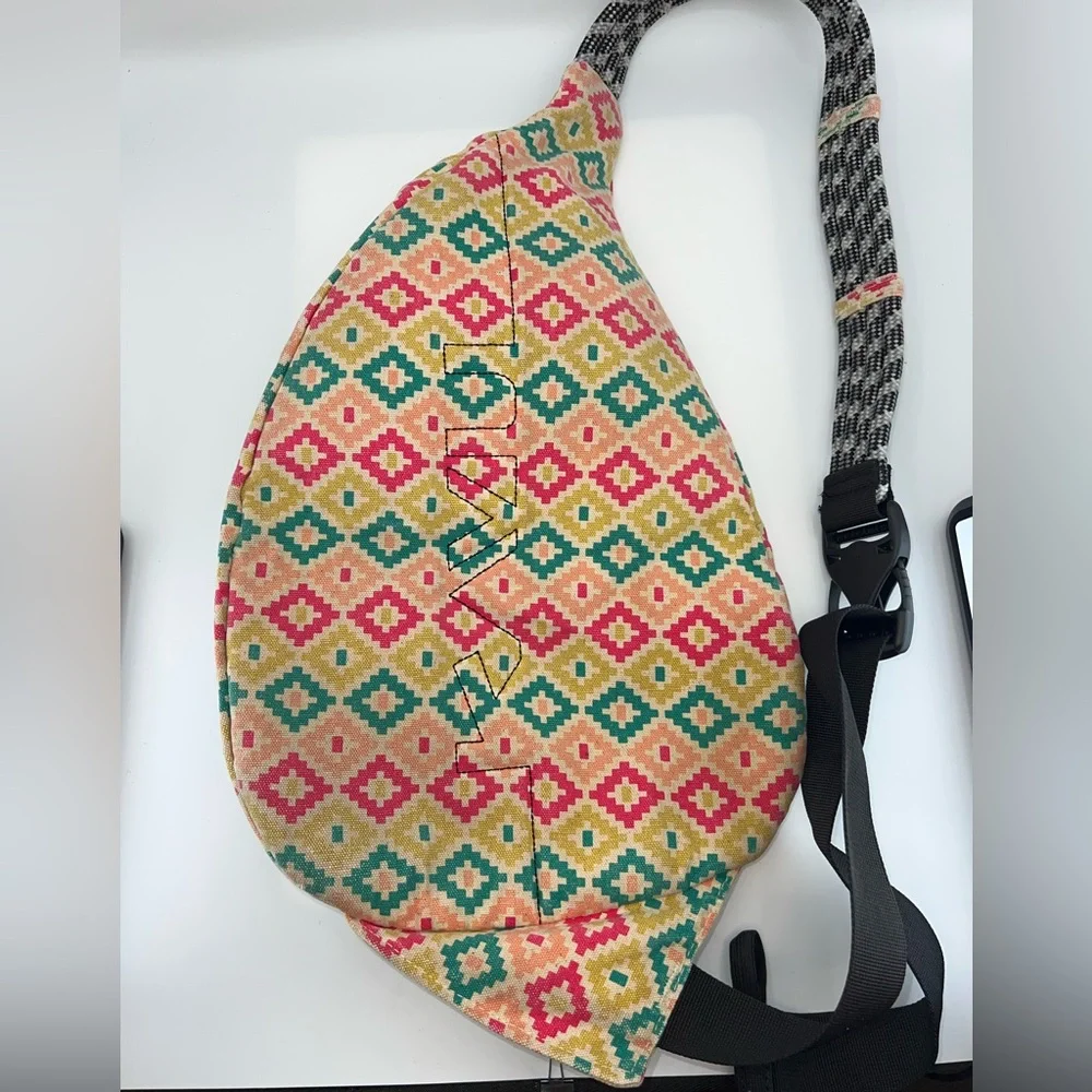 Kavu Original Rope Sling Bag Crossbody Backpack Aztec Southwestern Tribal Purse